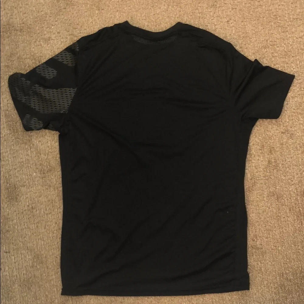 Nike Black Dri-FIT Men's Shirt - Picture 5 of 5